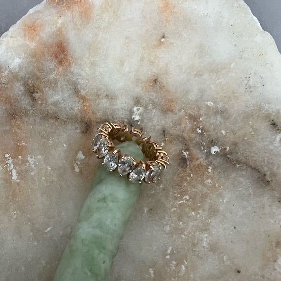 Swarovski Vittore ring Drop cut, White, Rose gold-tone plated - Picture 5 of 12